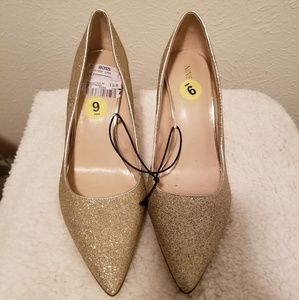 Nine West Gold Glitter Pumps - Brand New